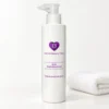 Envase con dosificador de la Leche Limpiadora Facial de Eternal Beauty Clinic